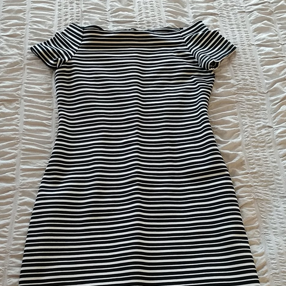 Ann Taylor black and white dress